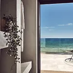 Lamer Seafront Villa, Zante Zen By Thinkvilla Vila Kypseli