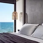 Lamer Seafront Villa, Zante Zen By Thinkvilla Vila Kypseli