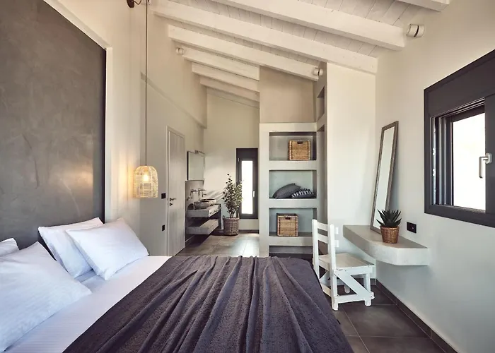 Lamer Seafront Villa, Zante Zen By Thinkvilla Villa Kypseli