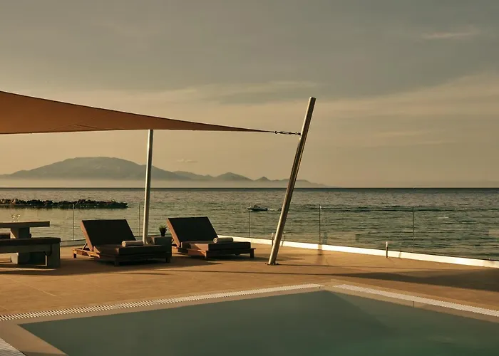 Вилла Lamer Seafront Villa, Zante Zen By Thinkvilla