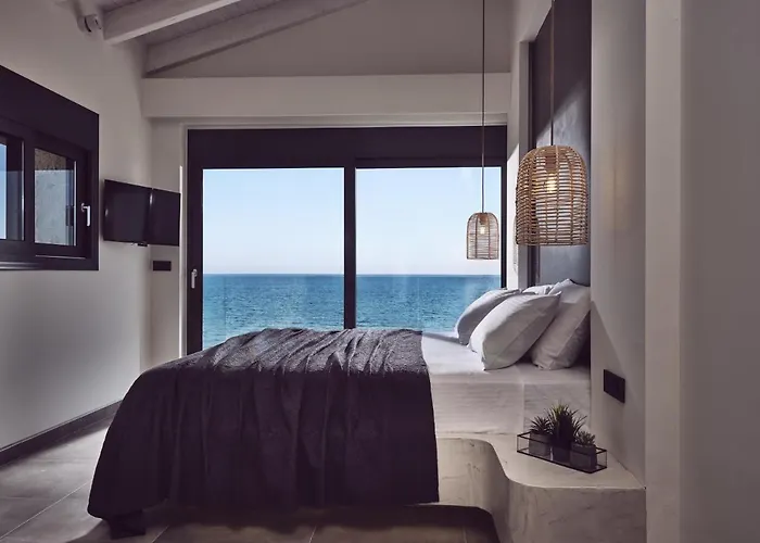 Вилла Lamer Seafront Villa, Zante Zen By Thinkvilla