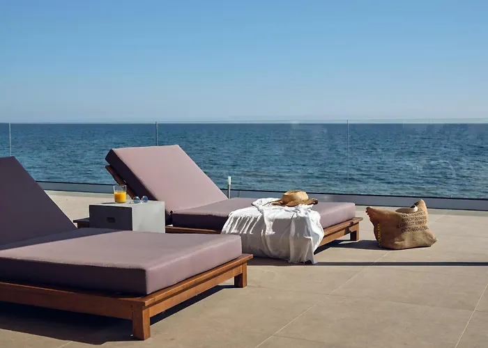 Вилла Lamer Seafront Villa, Zante Zen By Thinkvilla